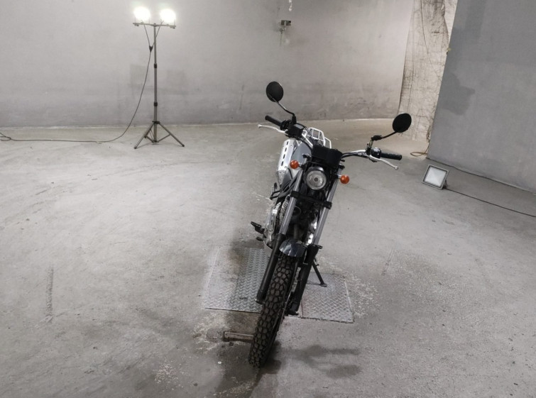 Мотоцикл Yamaha TRICKER з пробігом 27285 km