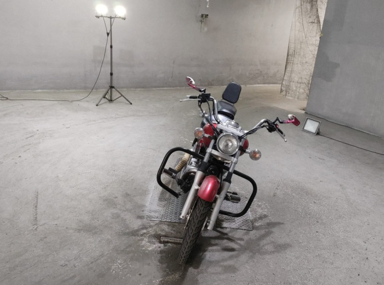 Мотоцикл Yamaha DRAGSTAR XVS250 з пробігом 7379 km