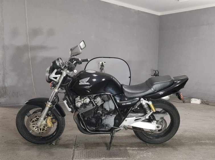 Мотоцикл Honda CB400SFV с пробегом 31381 km