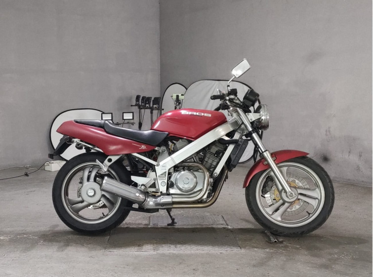 Мотоцикл Honda BROS400 з пробігом 8932 km