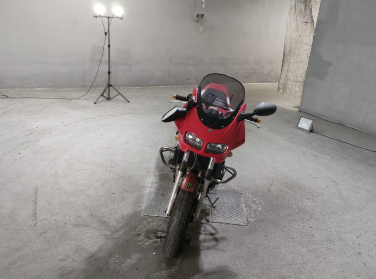 Мотоцикл Yamaha FZ400 з пробігом 45102 km