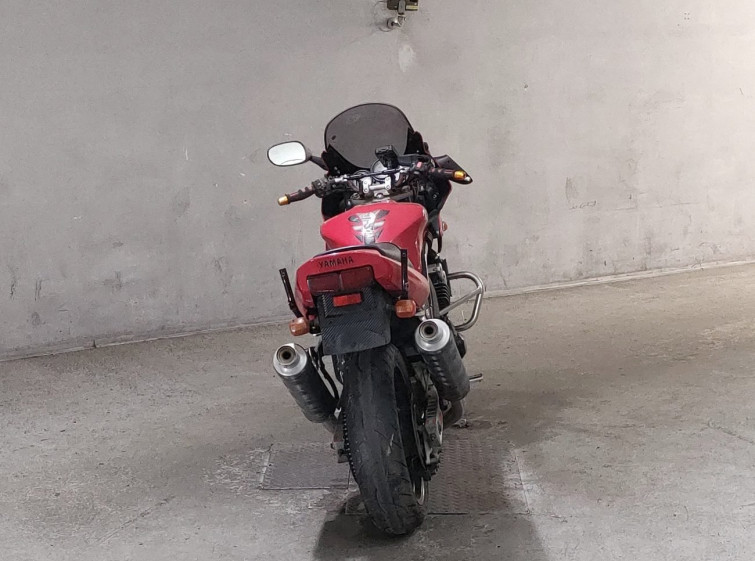 Мотоцикл Yamaha FZ400 з пробігом 45102 km