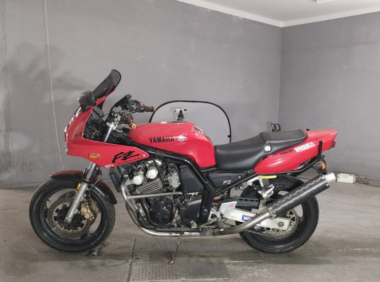 Мотоцикл Yamaha FZ400 з пробігом 45102 km