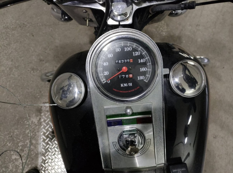 Мотоцикл HD HERITAGE FLSTC1340 с пробегом 14335 km