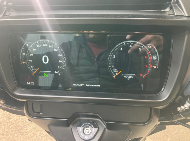 Мотоцикл HD SREET GLIDE FLHX1580 з пробігом 195 km