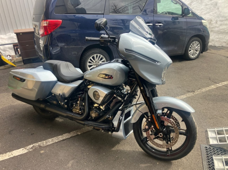 Мотоцикл HD SREET GLIDE FLHX1580 з пробігом 195 km