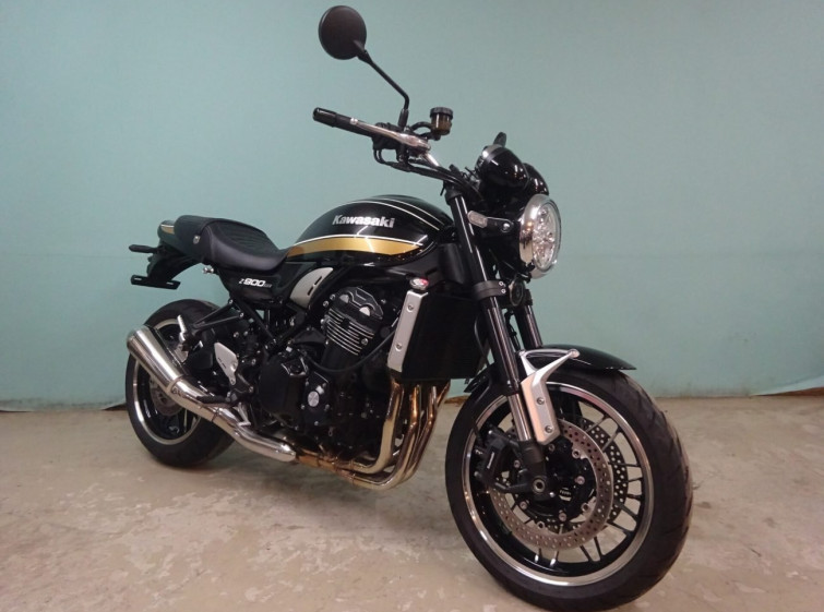 Мотоцикл Kawasaki Z900RS з пробігом 8450 km