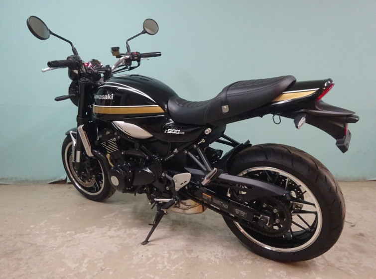 Мотоцикл Kawasaki Z900RS з пробігом 8450 km