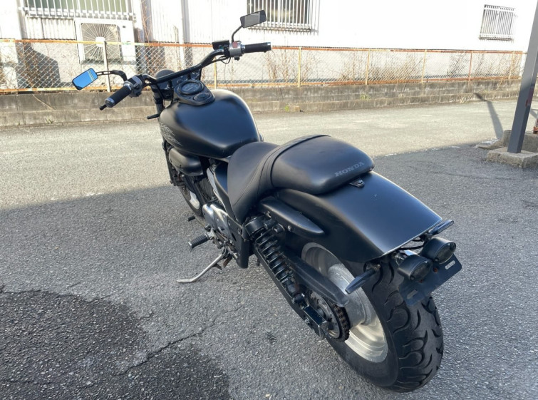 Мотоцикл Honda MAGNA250 з пробігом 49036 km