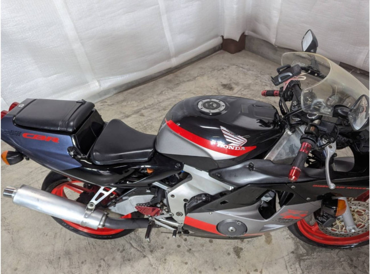 Мотоцикл Honda CBR250RR з пробігом 44631 km