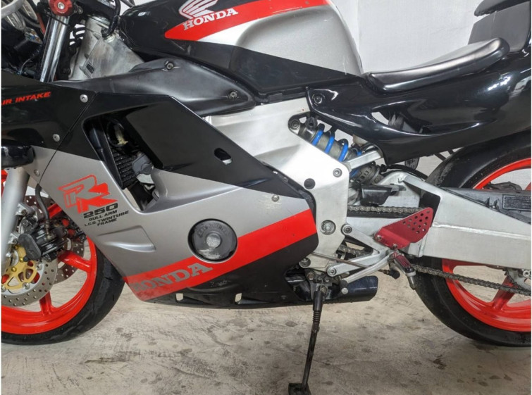 Мотоцикл Honda CBR250RR з пробігом 44631 km