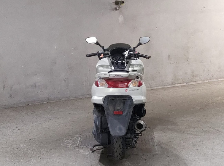 Мотоцикл Yamaha MAJESTY 250