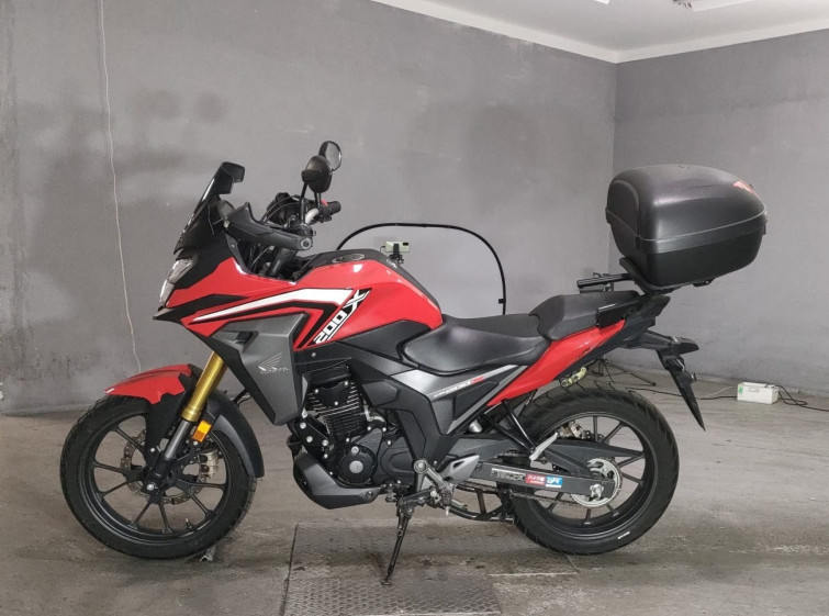 Мотоцикл Honda CB200XA с пробегом 3187 km