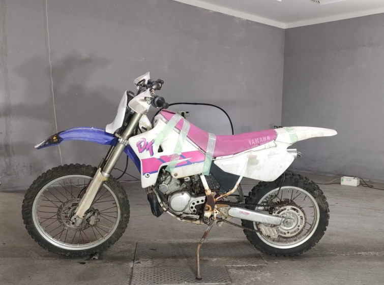 Мотоцикл Yamaha DT200WR с пробегом 1555 km