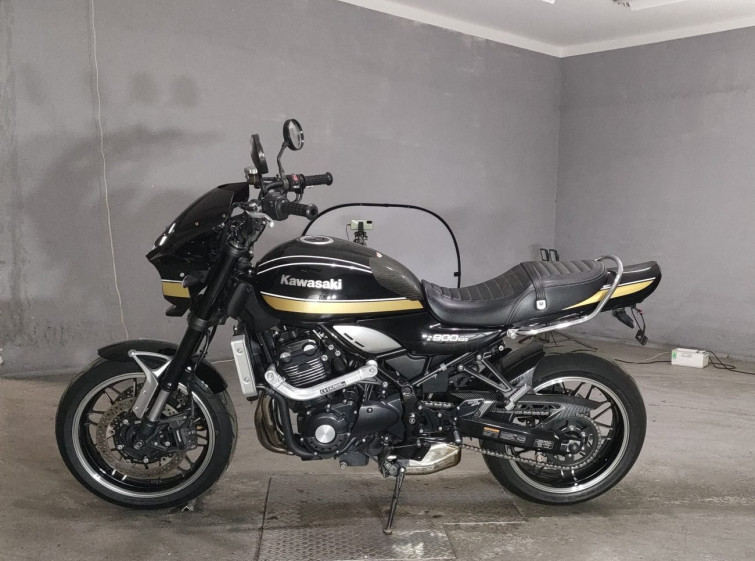 Мотоцикл Kawasaki Z900RS з пробігом 6966 km
