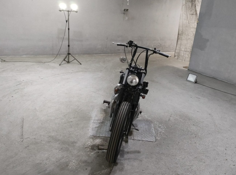 Мотоцикл Kawasaki W650 з пробігом 14416 km