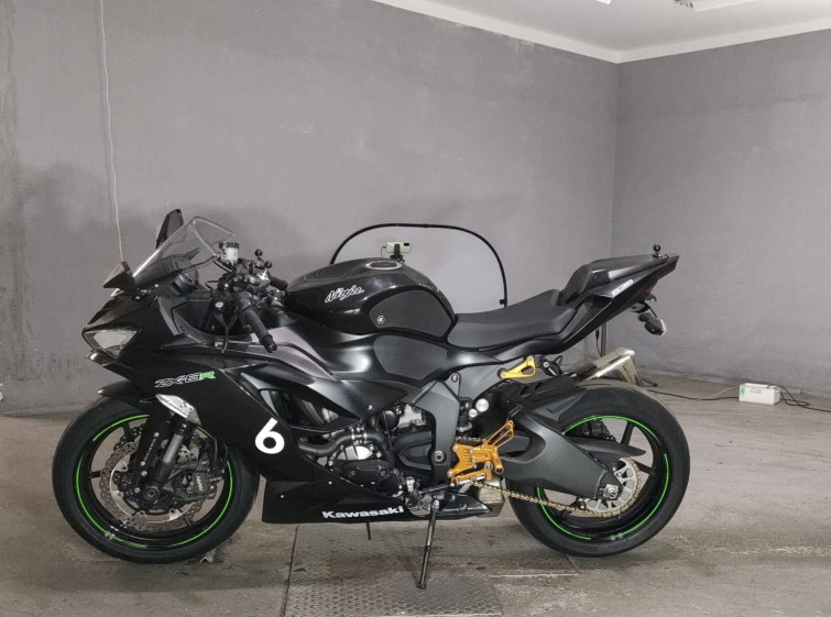 Мотоцикл Kawasaki ZX-6R с пробегом 4773 km