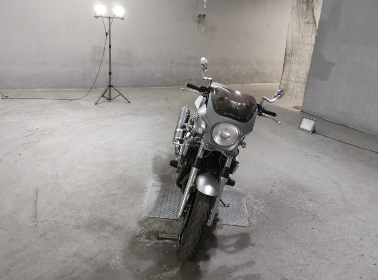 Мотоцикл Yamaha XJR1300 з пробігом 33084 km