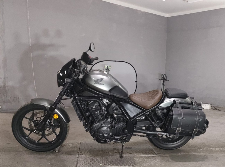 Мотоцикл Honda REBEL CMX1100 з пробігом 1047 km