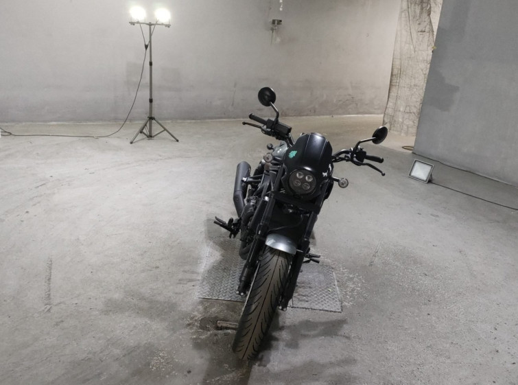 Мотоцикл Honda REBEL CMX1100 з пробігом 1047 km