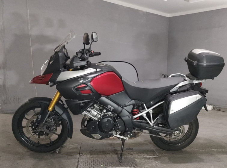 Мотоцикл Suzuki V-STROM DL1000 з пробігом 45260 km