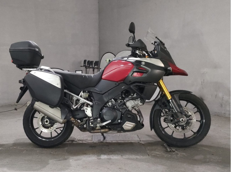 Мотоцикл Suzuki V-STROM DL1000 з пробігом 45260 km
