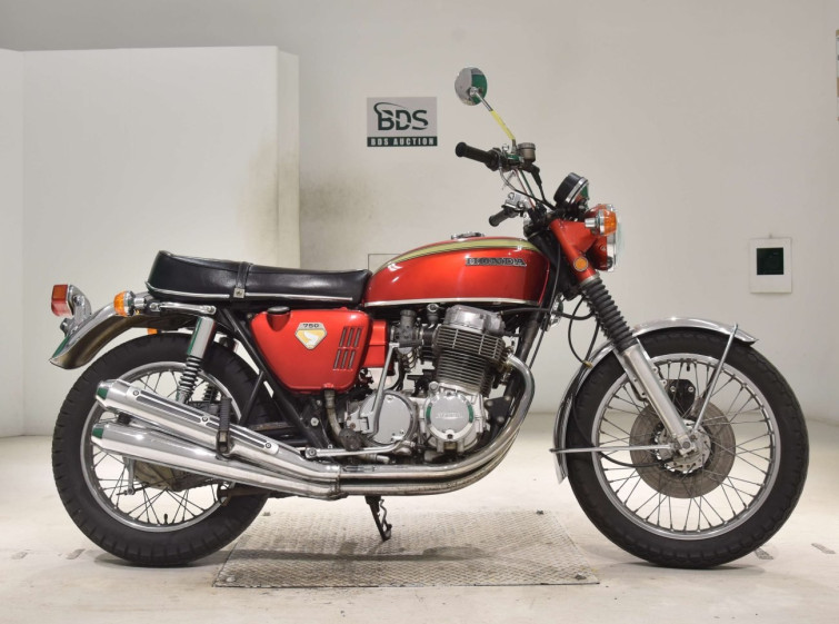 Мотоцикл Honda CB750 з пробігом 16977 km