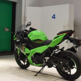Мотоцикл Kawasaki NINJA400 з пробігом 9501 km