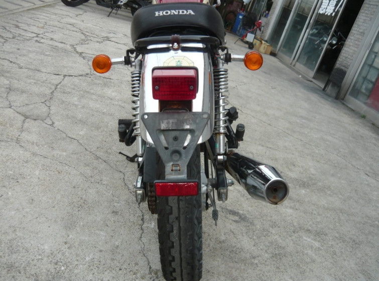 Мотоцикл Honda CB400SS с пробегом 31407 km