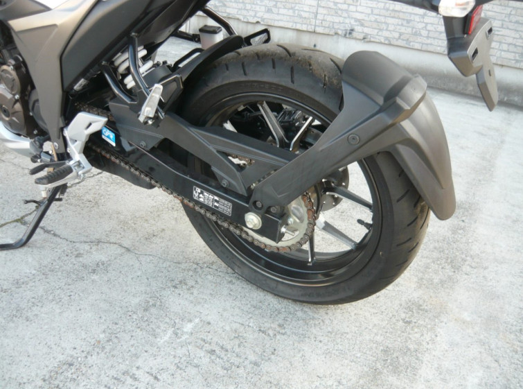 Мотоцикл Suzuki GIXXER250 с пробегом 1500 km