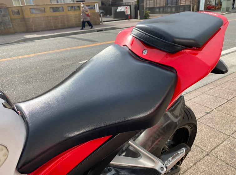 Мотоцикл Honda CBR1000RR с пробегом 29074 km