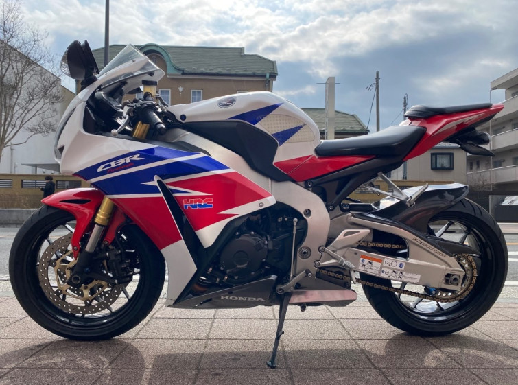 Мотоцикл Honda CBR1000RR с пробегом 29074 km