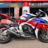 Мотоцикл Honda CBR1000RR с пробегом 29074 km