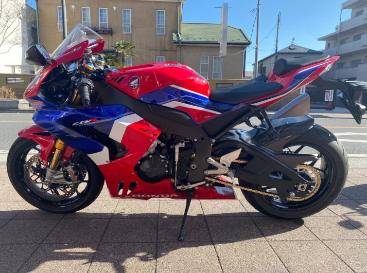 Мотоцикл Honda CBR1000RR-R FB SP з пробігом 651 km