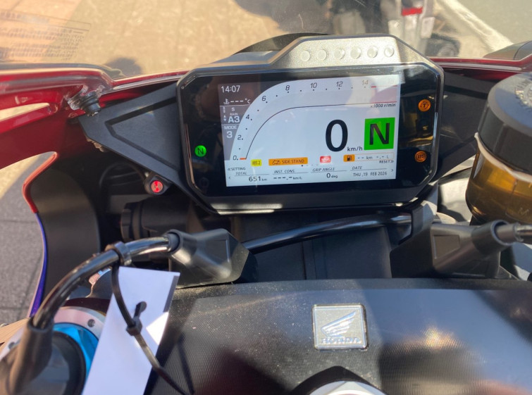 Мотоцикл Honda CBR1000RR-R FB SP з пробігом 651 km