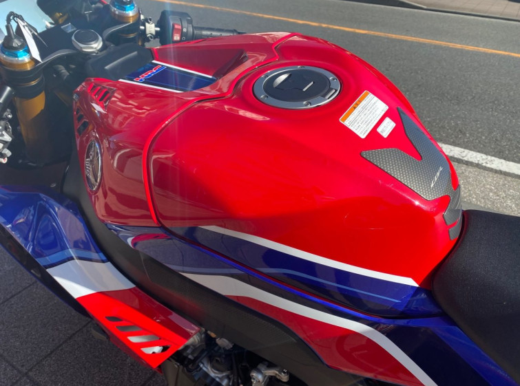 Мотоцикл Honda CBR1000RR-R FB SP з пробігом 651 km