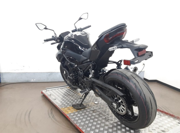 Мотоцикл Kawasaki Z900 з пробігом 105 km