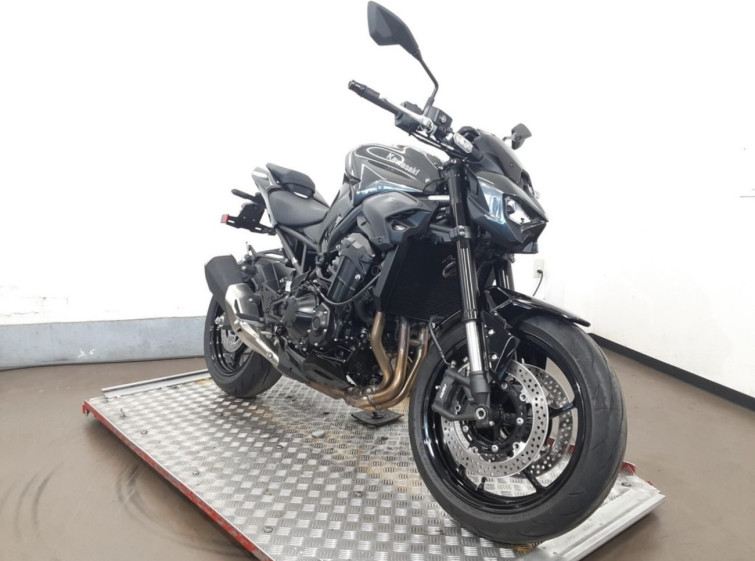 Мотоцикл Kawasaki Z900 з пробігом 105 km