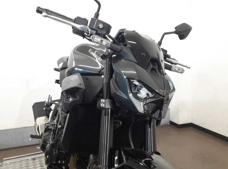 Мотоцикл Kawasaki Z900 з пробігом 105 km