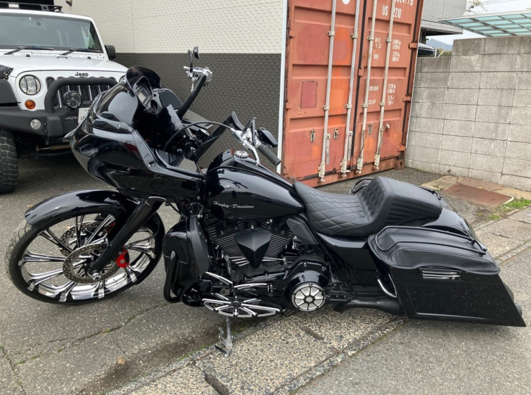 Мотоцикл HD ROAD GLIDE FLTR1580 з пробігом 1498 m