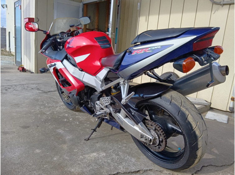 Мотоцикл Honda CBR1000RR з пробігом 44287 km
