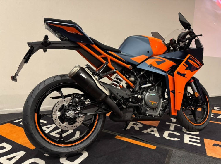 Мотоцикл KTM RC 390
