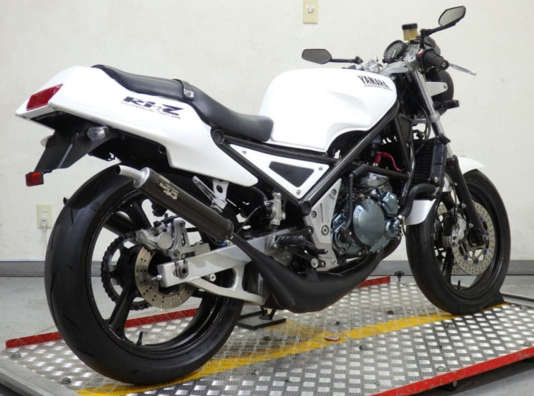 Мотоцикл Yamaha R1-Z з пробігом 12751 km