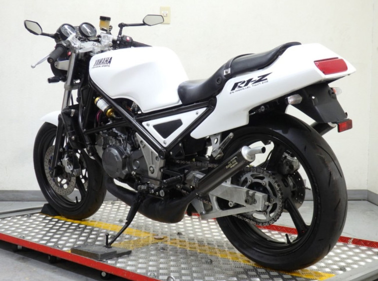 Мотоцикл Yamaha R1-Z з пробігом 12751 km