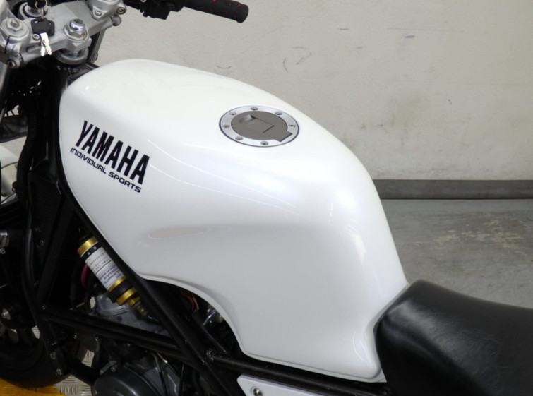 Мотоцикл Yamaha R1-Z з пробігом 12751 km