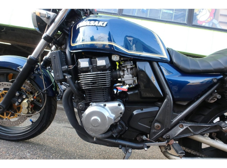 Мотоцикл Kawasaki ZRX400 з пробігом 70759 km