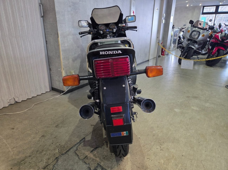 Мотоцикл Honda CB900 з пробігом 31421 km