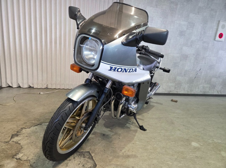 Мотоцикл Honda CB900 з пробігом 31421 km