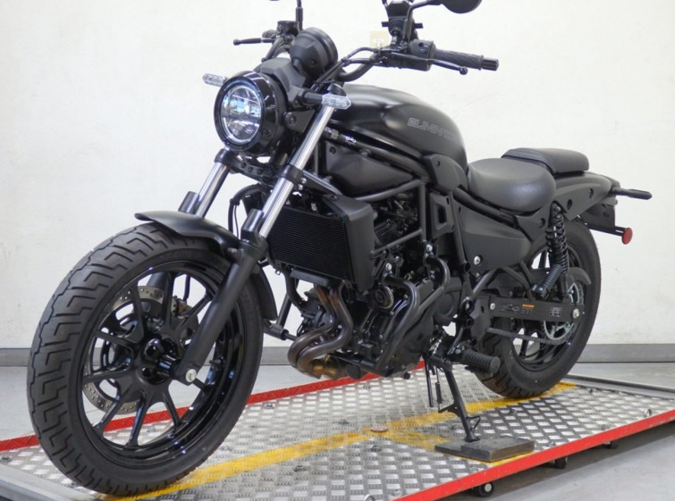 Мотоцикл Kawasaki ELIMINATOR 400 з пробігом 551 km
