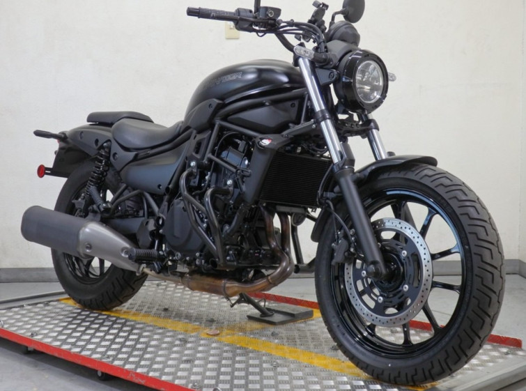 Мотоцикл Kawasaki ELIMINATOR 400 з пробігом 551 km